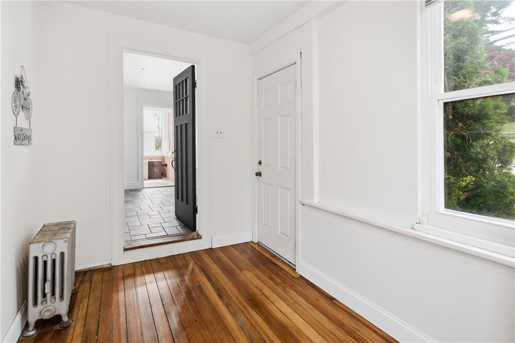 43 Sunset Avenue Property Photo 3