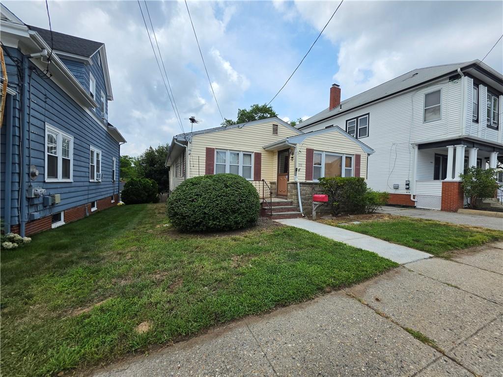 338 Jastram Street Property Photo 1