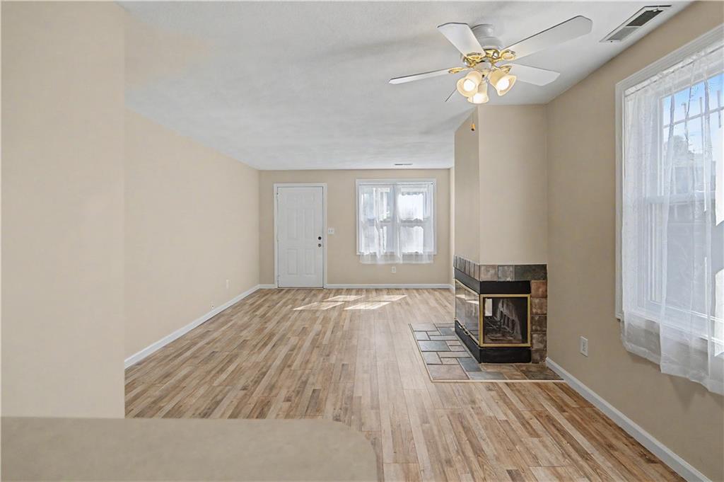 3399 Post Road Unit 14 Property Photo 6