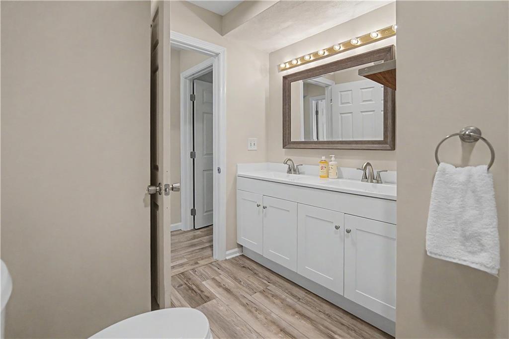 3399 Post Road Unit 14 Property Photo 17