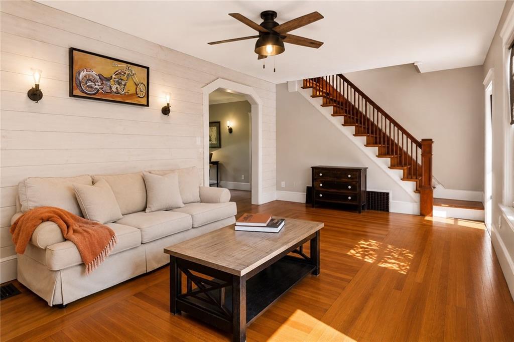 59 Oswald Street Property Photo 3