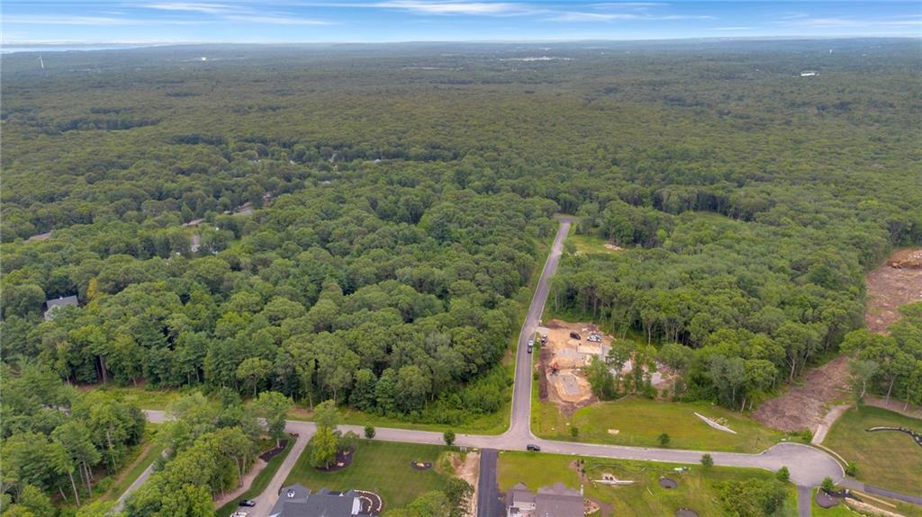 55 Highland Woods Drive Property Photo 11