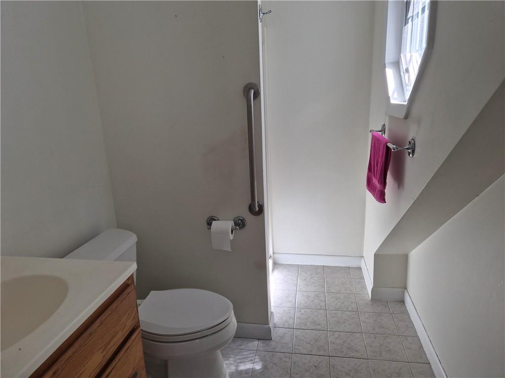 384 Devils Foot Road Property Photo 11