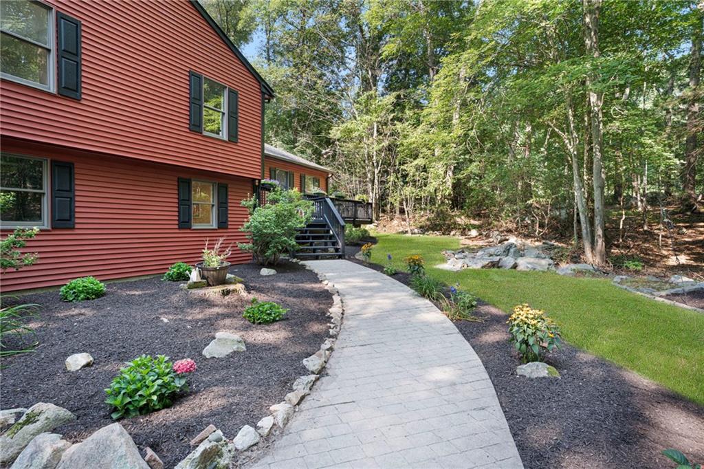 690 Major Potter Road Property Photo 4
