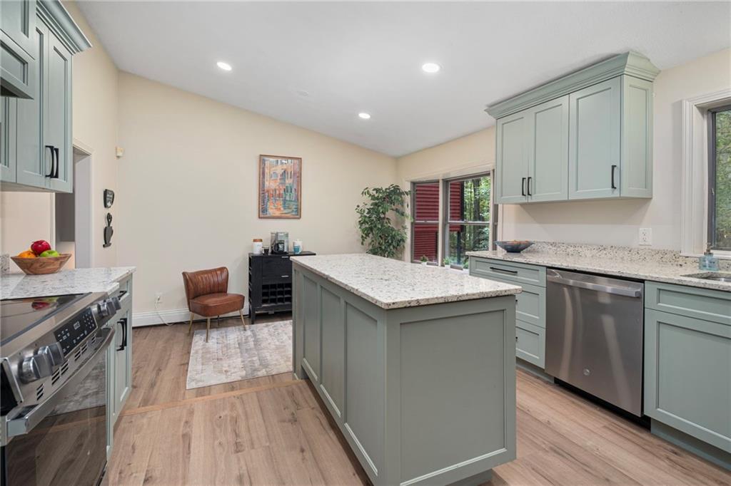690 Major Potter Road Property Photo 11