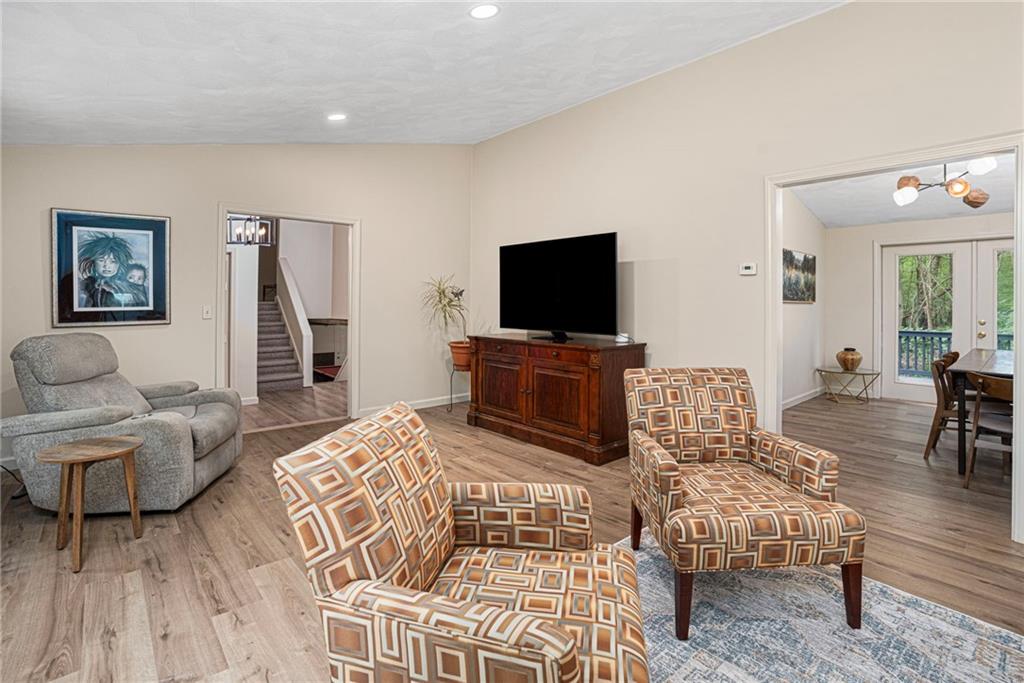 690 Major Potter Road Property Photo 16