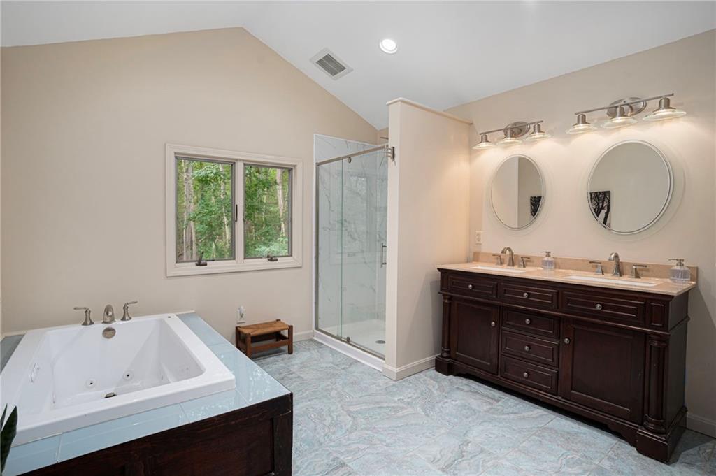 690 Major Potter Road Property Photo 26
