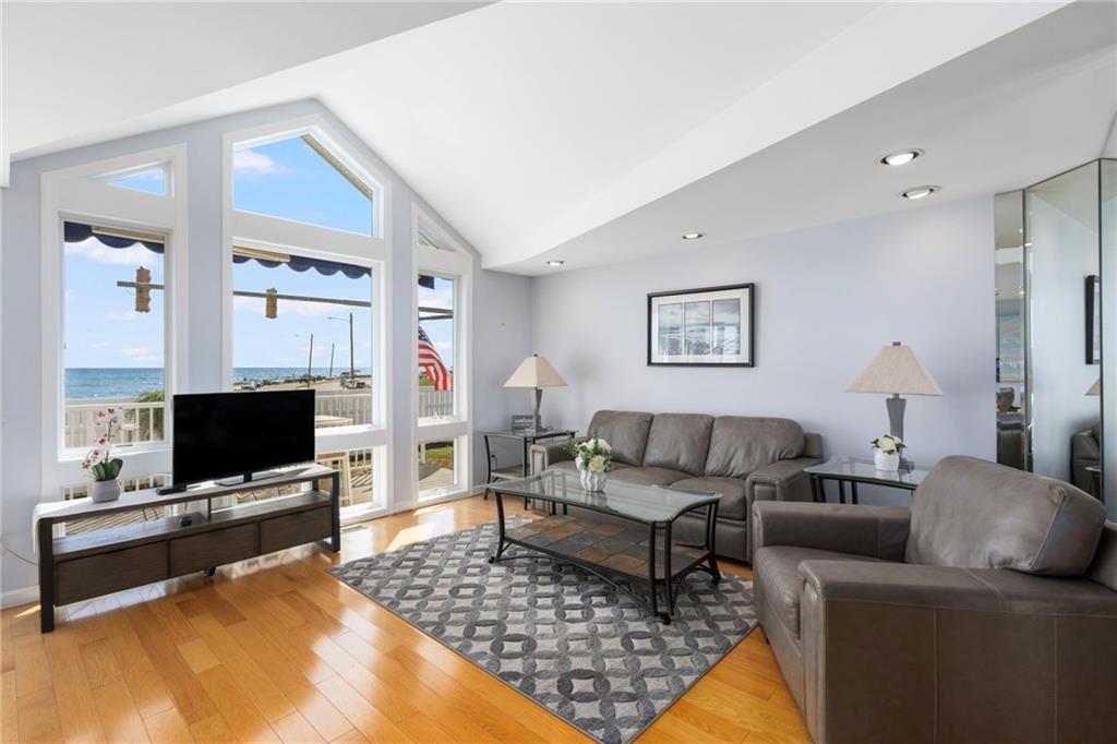 21 Beach Street Property Photo 11