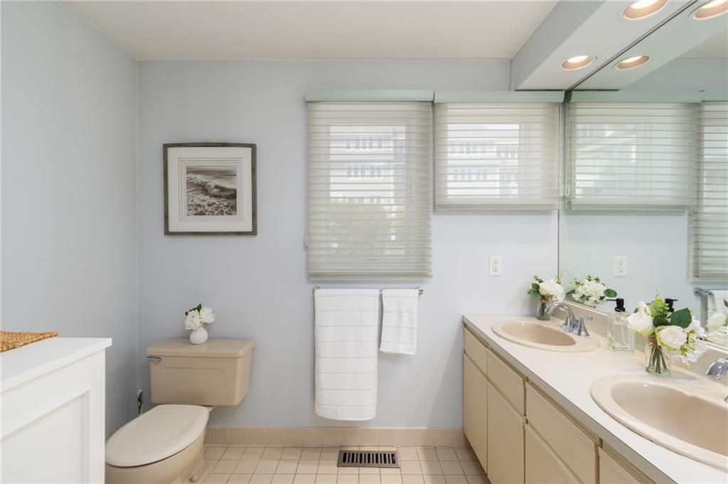 21 Beach Street Property Photo 24