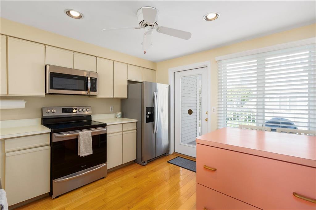 21 Beach Street Property Photo 29