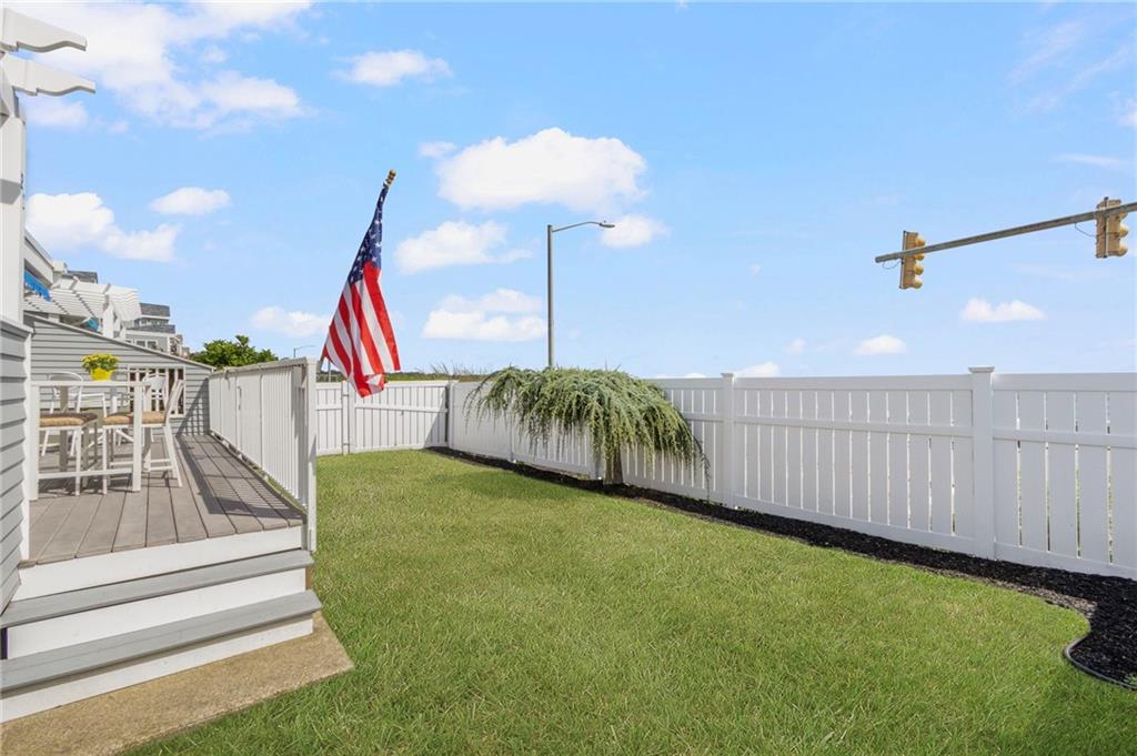 21 Beach Street Property Photo 40