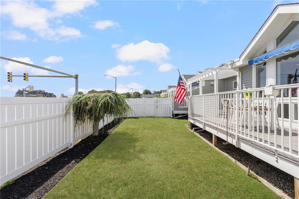 21 Beach Street Property Photo 41