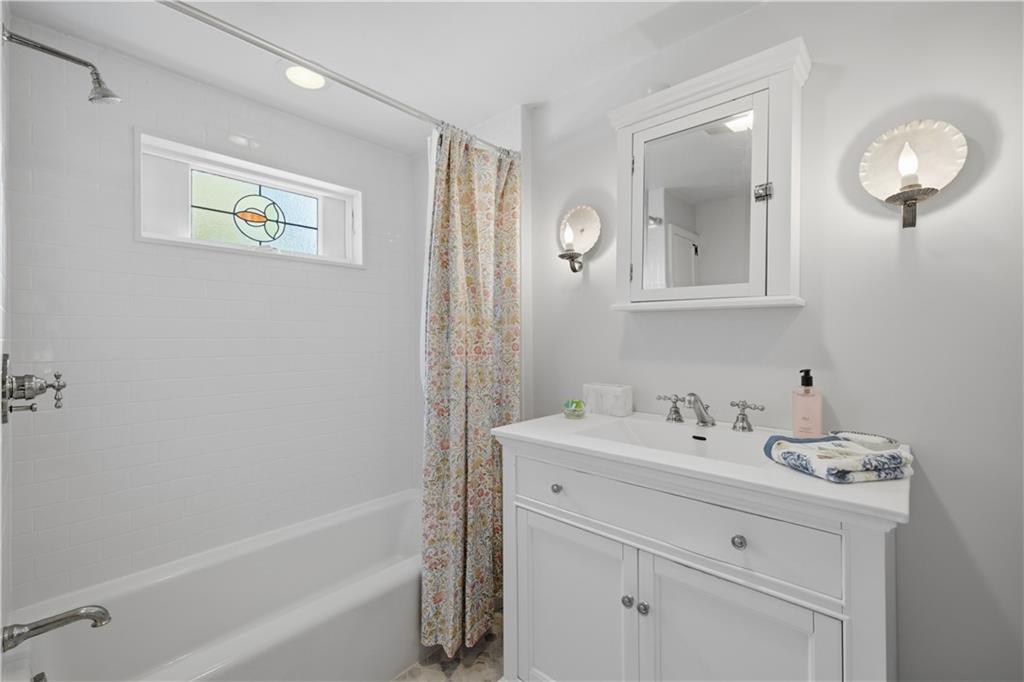 152 Main Street Property Photo 34