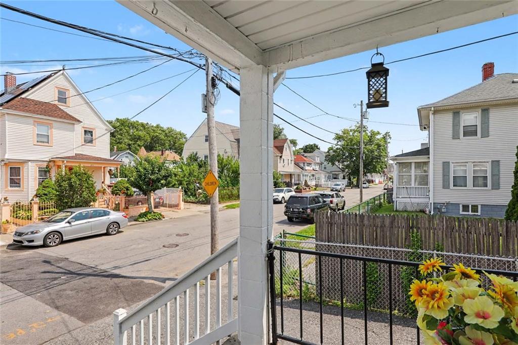 304 Indiana Avenue Property Photo 6