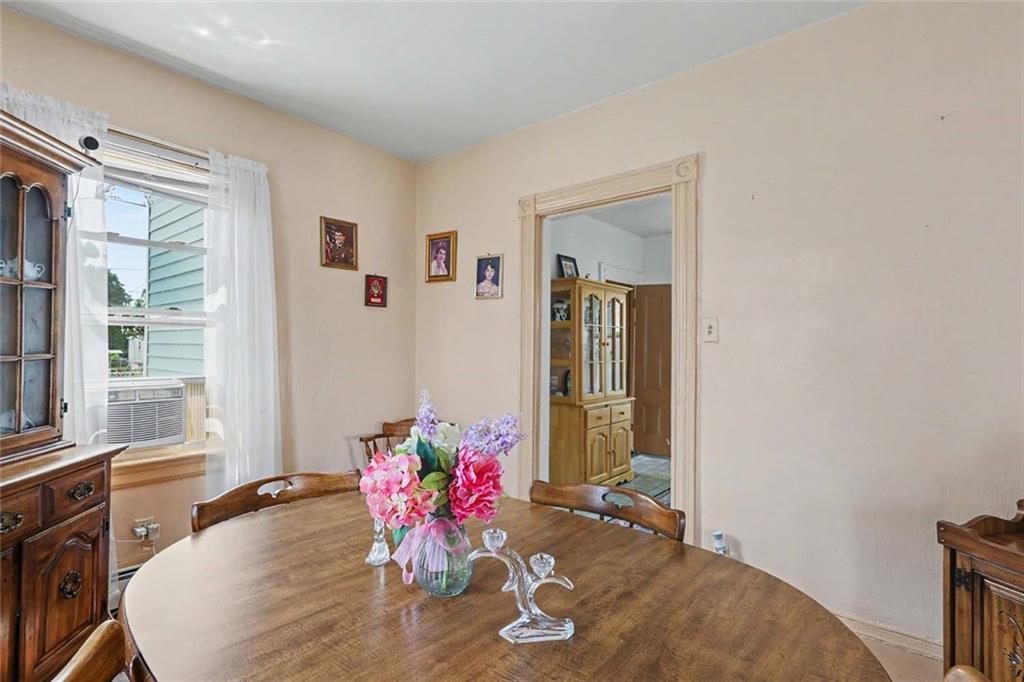 304 Indiana Avenue Property Photo 13