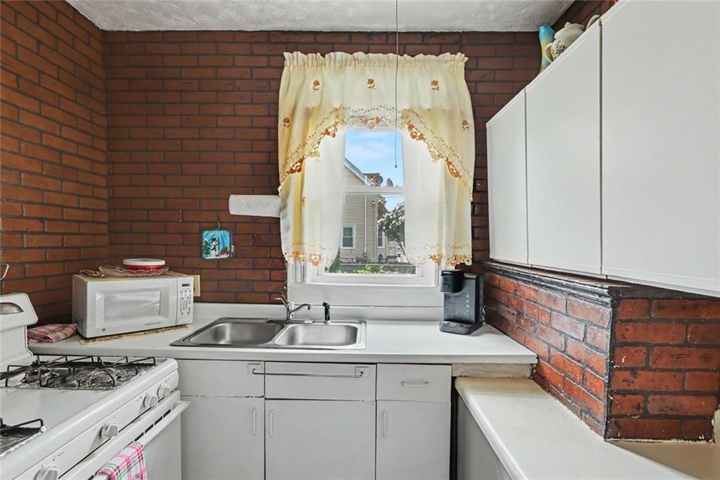 304 Indiana Avenue Property Photo 20