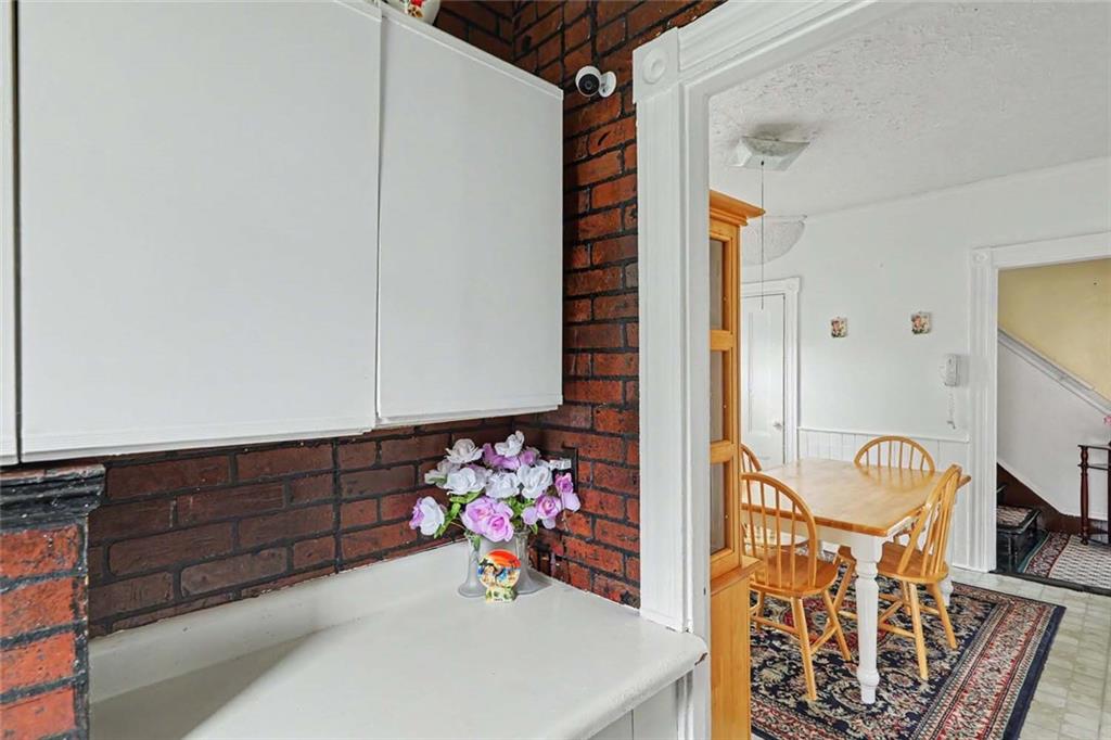 304 Indiana Avenue Property Photo 22