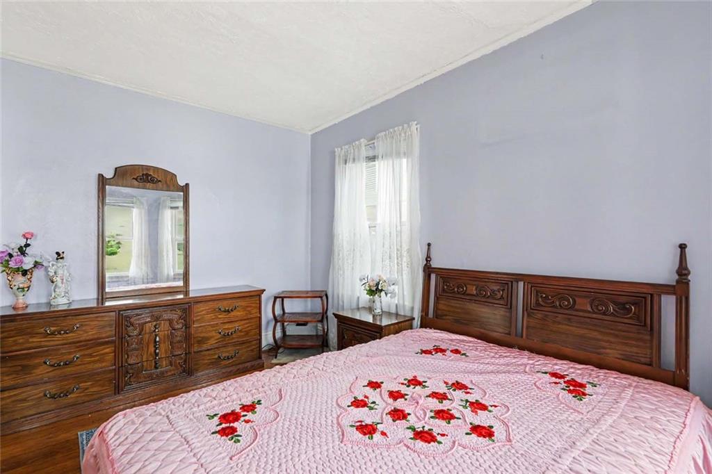 304 Indiana Avenue Property Photo 25