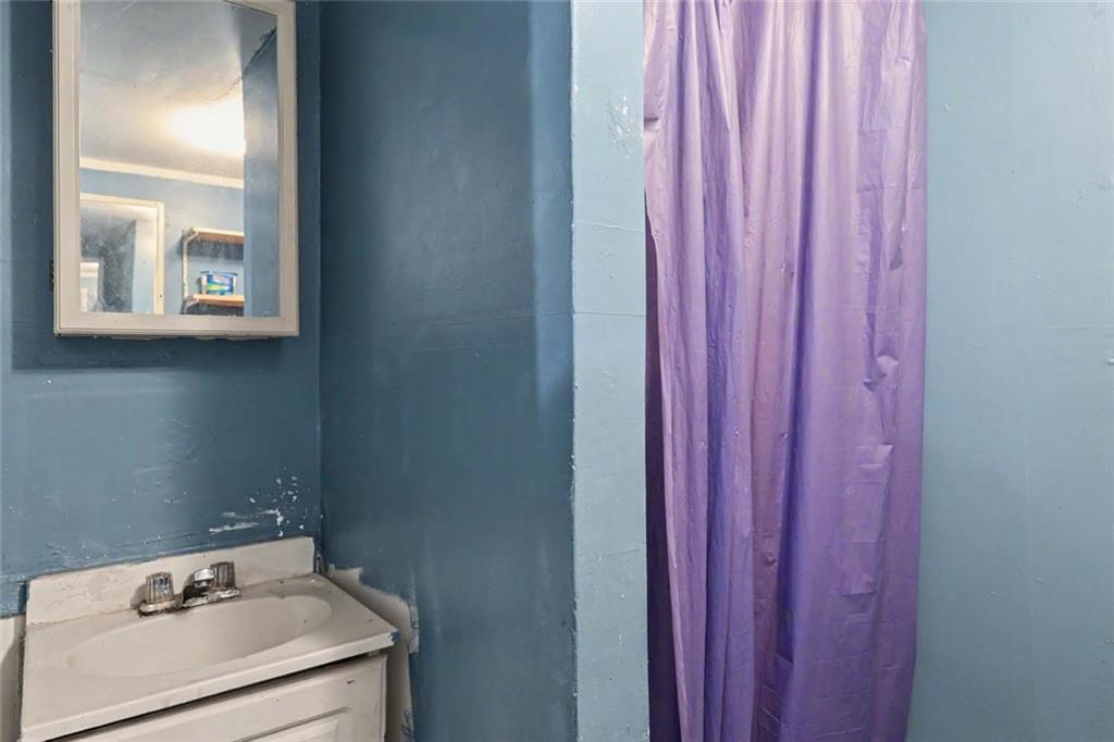 304 Indiana Avenue Property Photo 42