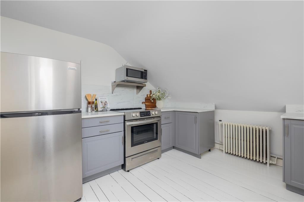 27 Dean Avenue Unit 3 Property Photo 8