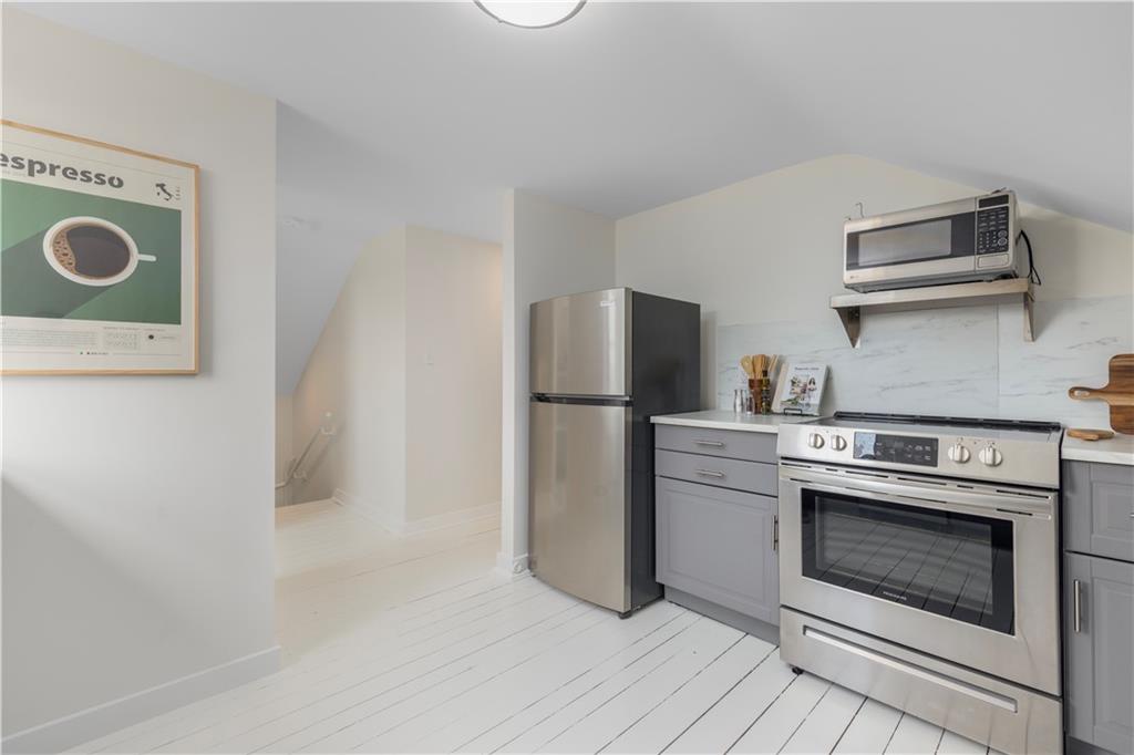 27 Dean Avenue Unit 3 Property Photo 14