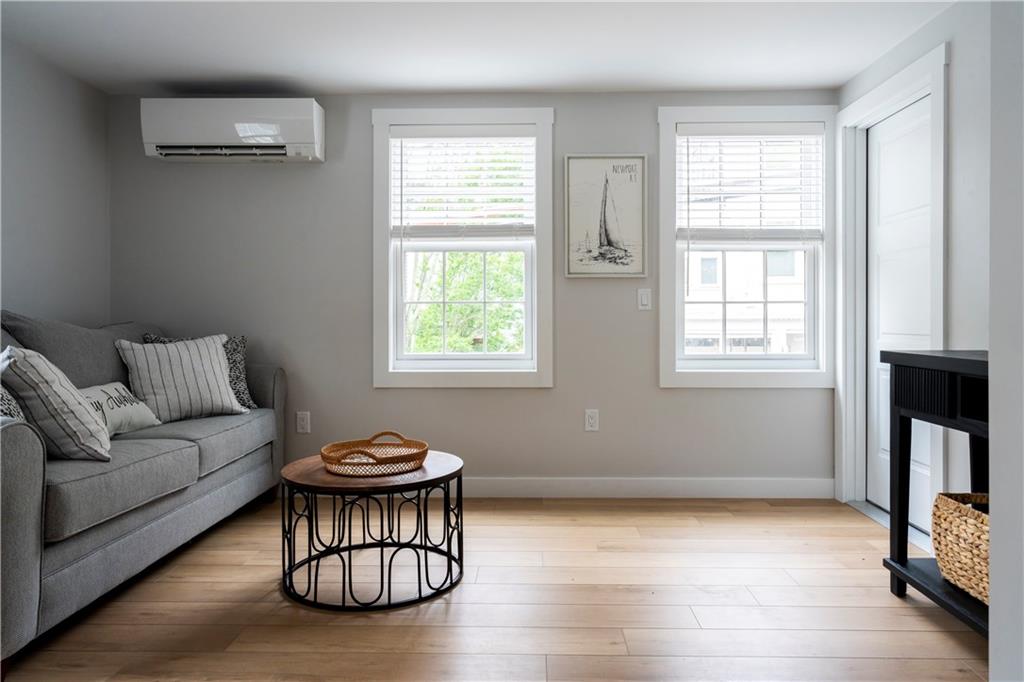 43 Franklin Street Unit 4 Property Photo 8