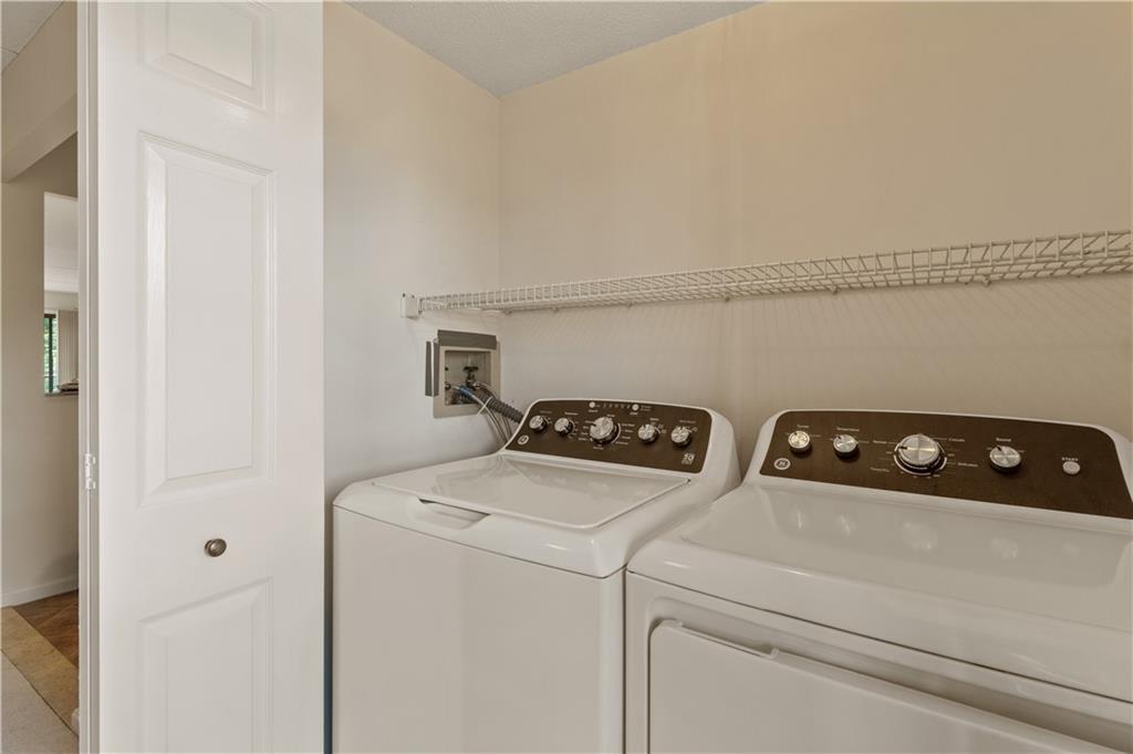 650 East Greenwich Avenue Unit 5-405 Property Photo 31