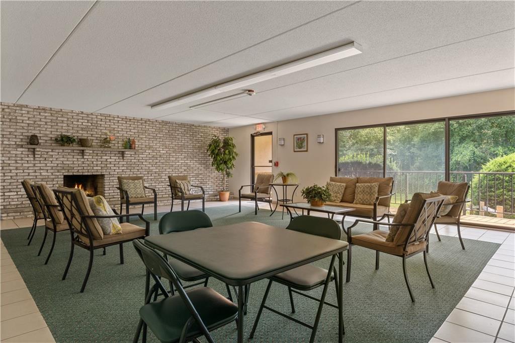 650 East Greenwich Avenue Unit 5-405 Property Photo 38