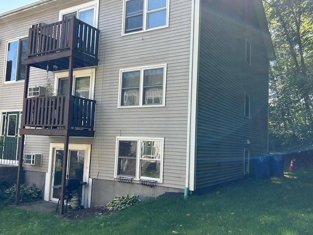 123 New River Road Unit 2 Property Photo 2