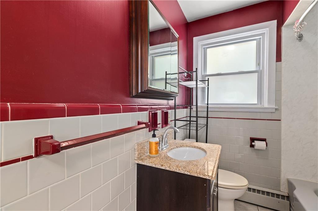389 Great Road Property Photo 15