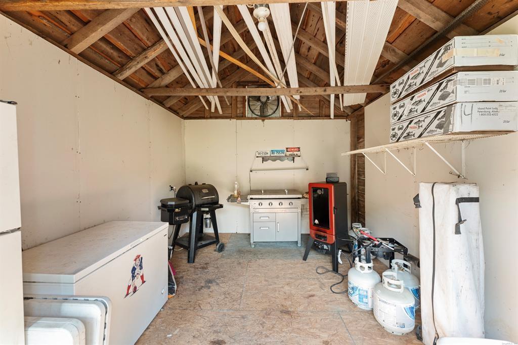 1530 Hartford Pike Property Photo 31