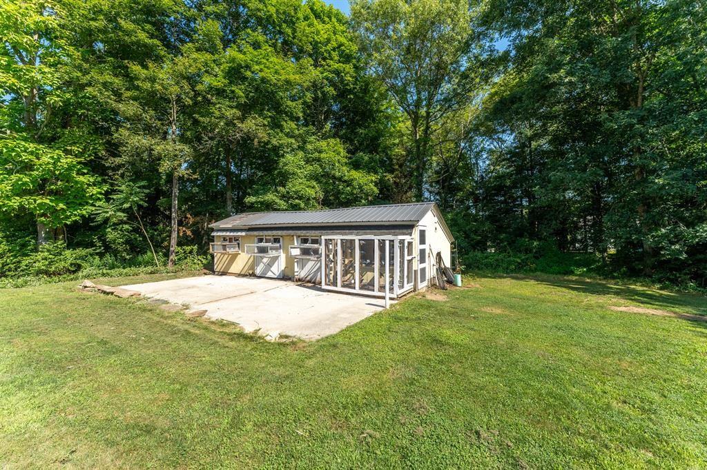 1530 Hartford Pike Property Photo 32