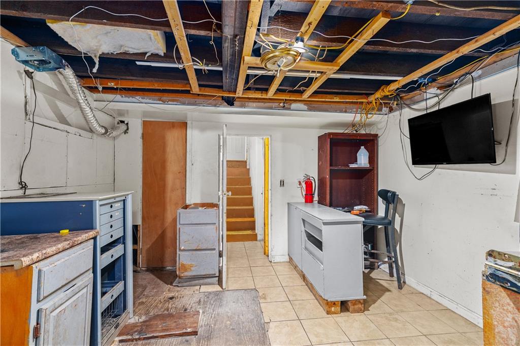 197 Althea Street Property Photo 34