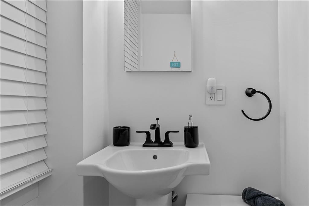 13 Sherman Street Unit 1 Property Photo 13
