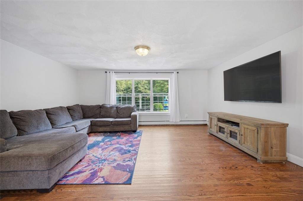 884 Reynolds Road Property Photo 16