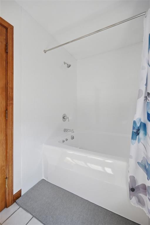 884 Reynolds Road Property Photo 27