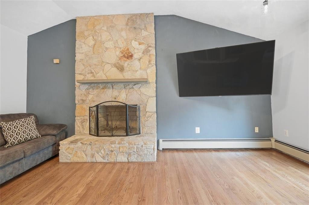 884 Reynolds Road Property Photo 29