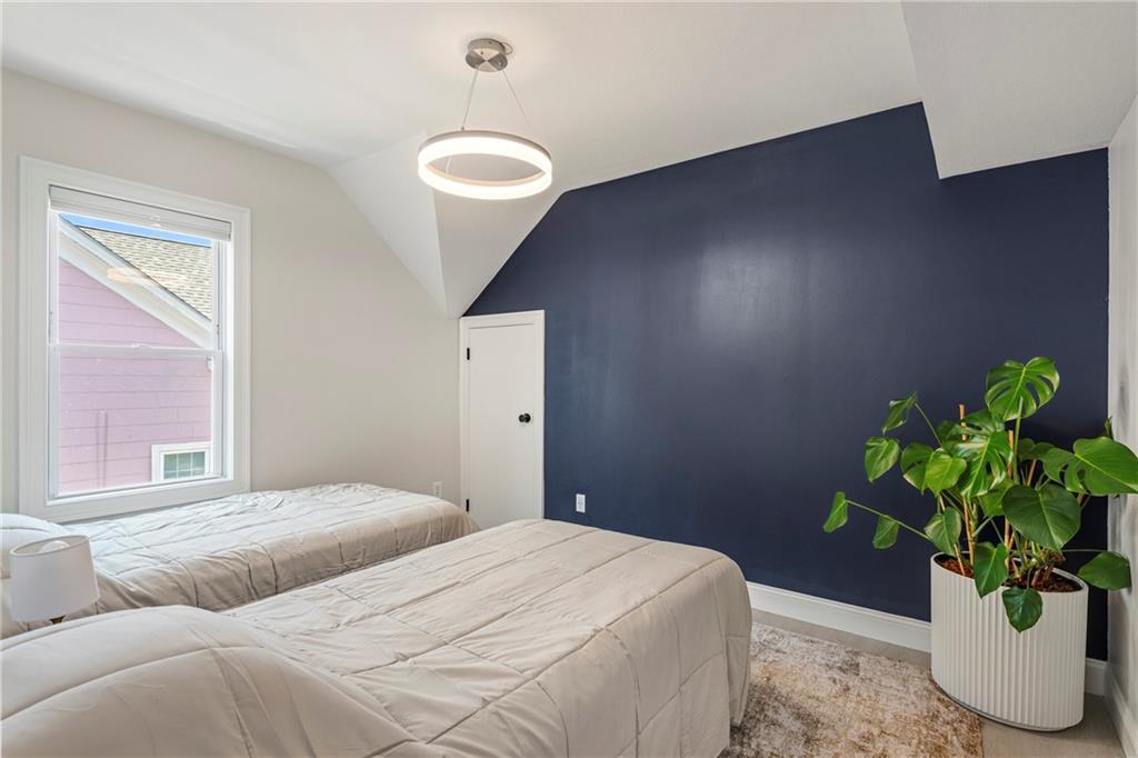 331 Williams Street Unit 3 Property Photo 13