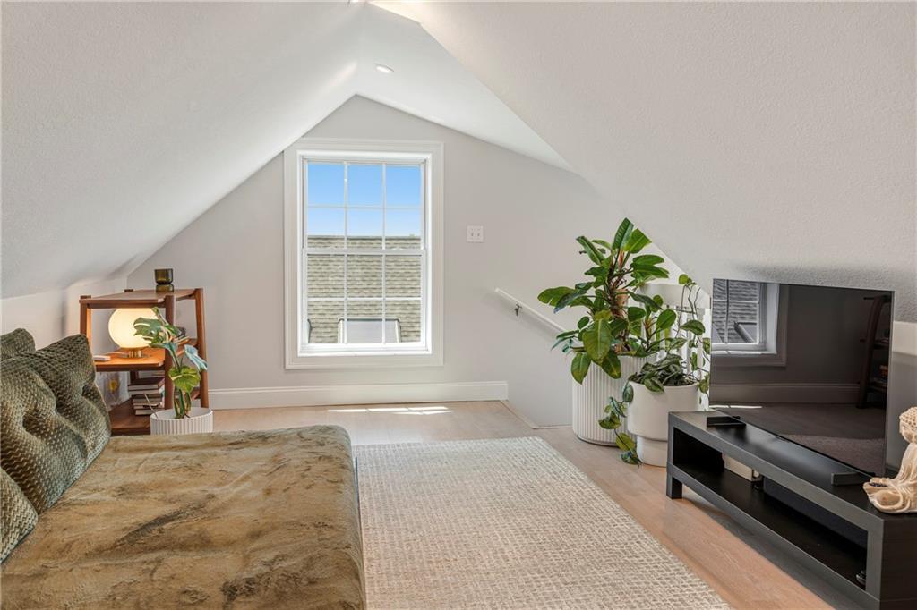 331 Williams Street Unit 3 Property Photo 15