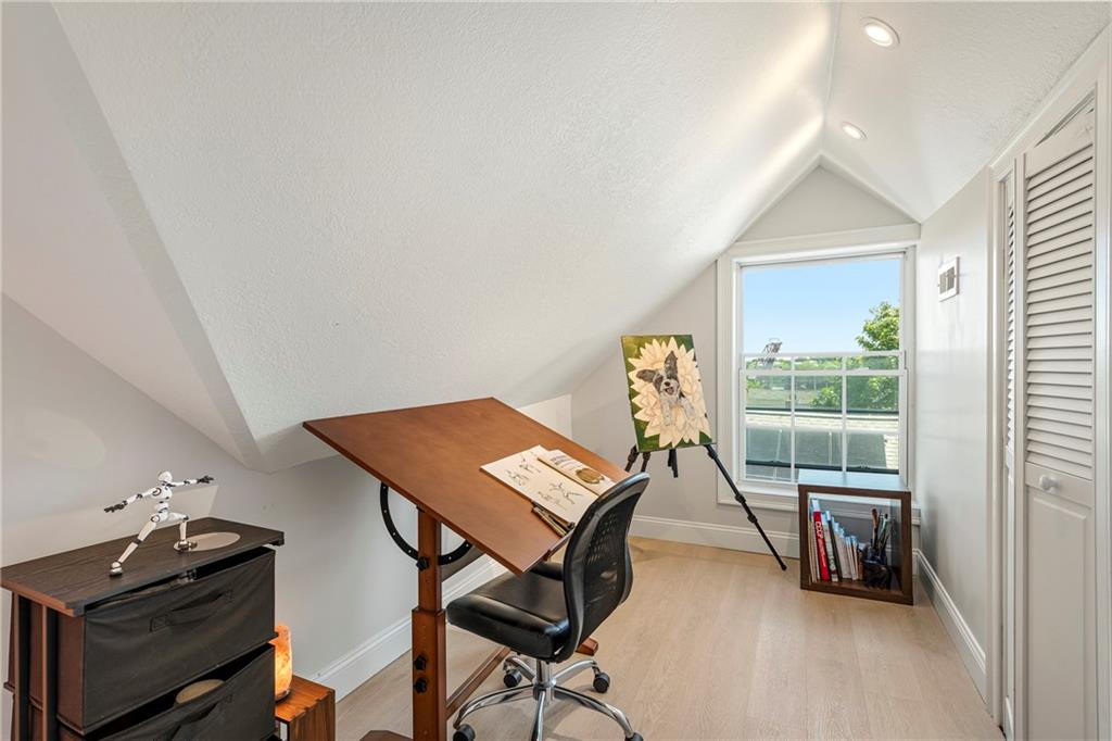 331 Williams Street Unit 3 Property Photo 19
