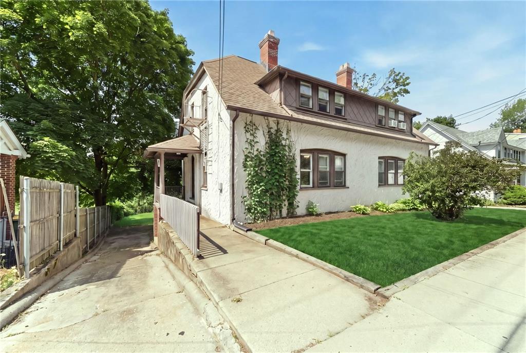 330 Waterman Avenue Property Photo 4