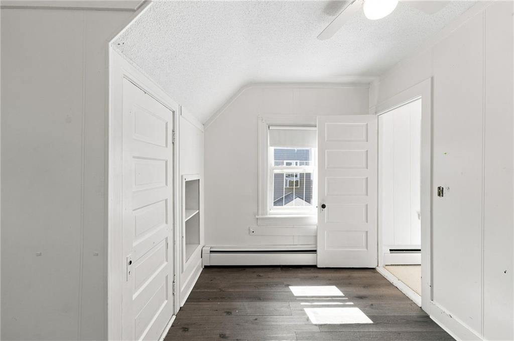 330 Waterman Avenue Property Photo 18