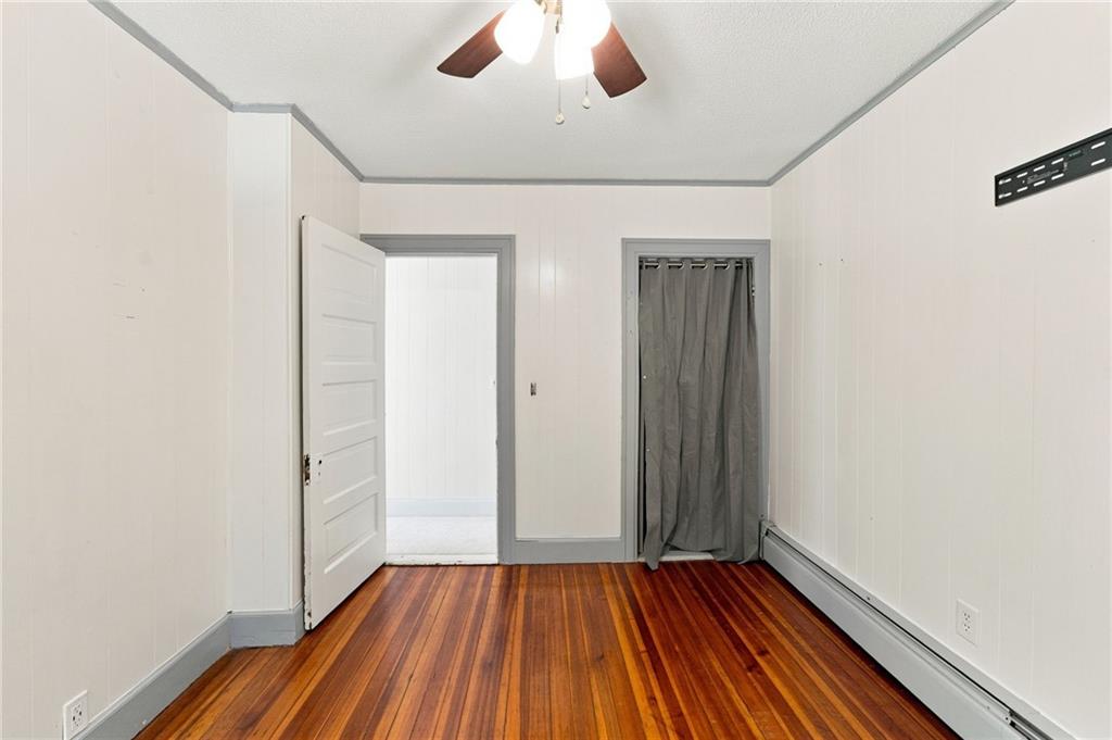 330 Waterman Avenue Property Photo 26