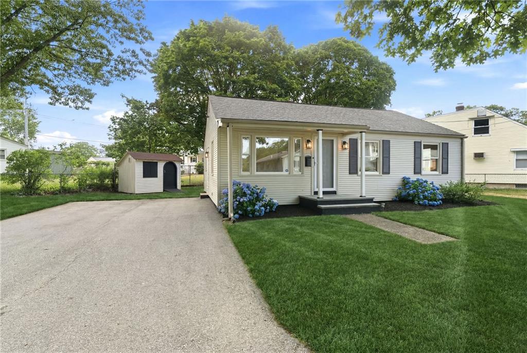 28 Plain Street Property Photo 2