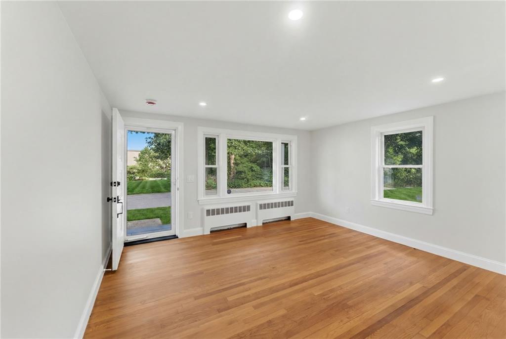 28 Plain Street Property Photo 13