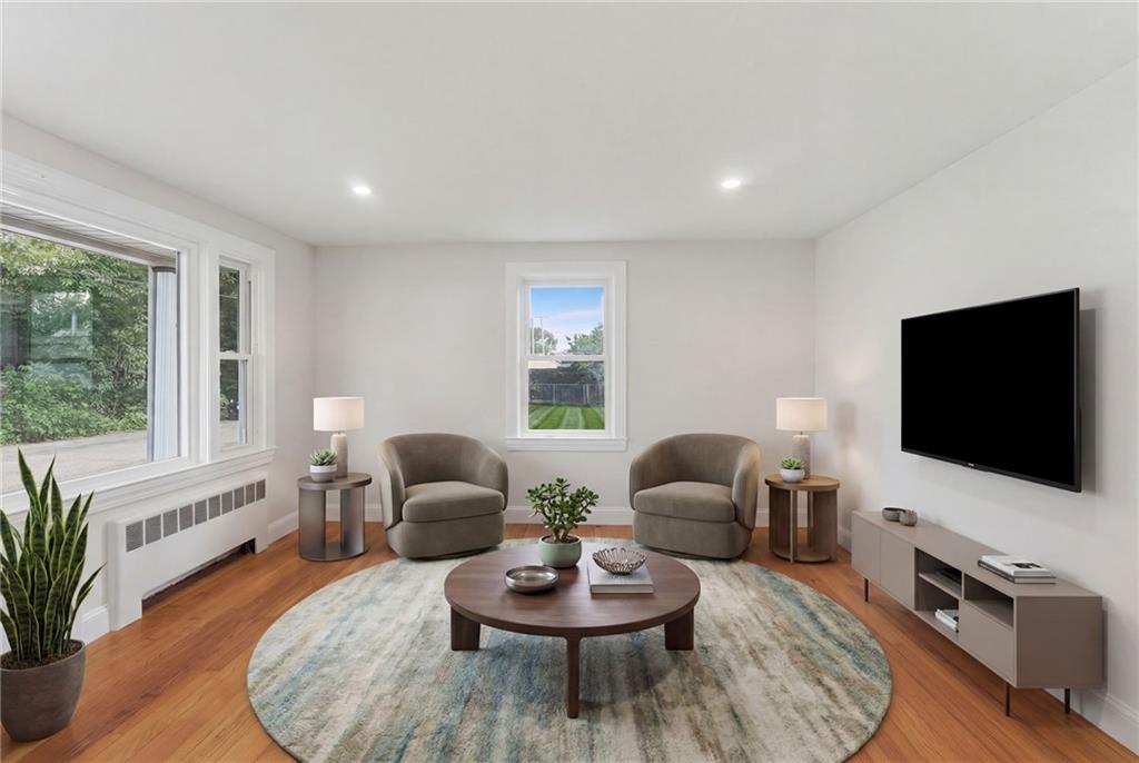 28 Plain Street Property Photo 14