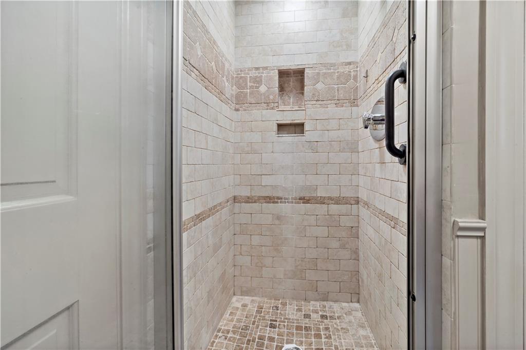 172 Estelle Drive Property Photo 20