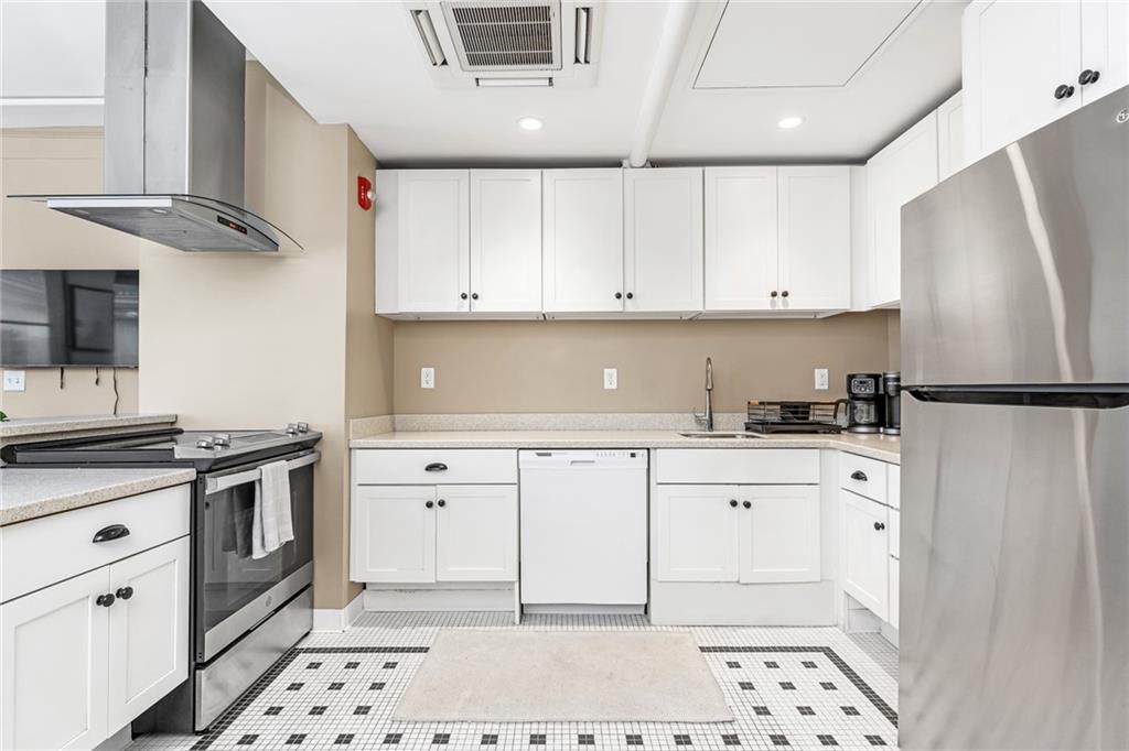65 Weybosset Street Unit 220 Property Photo 8