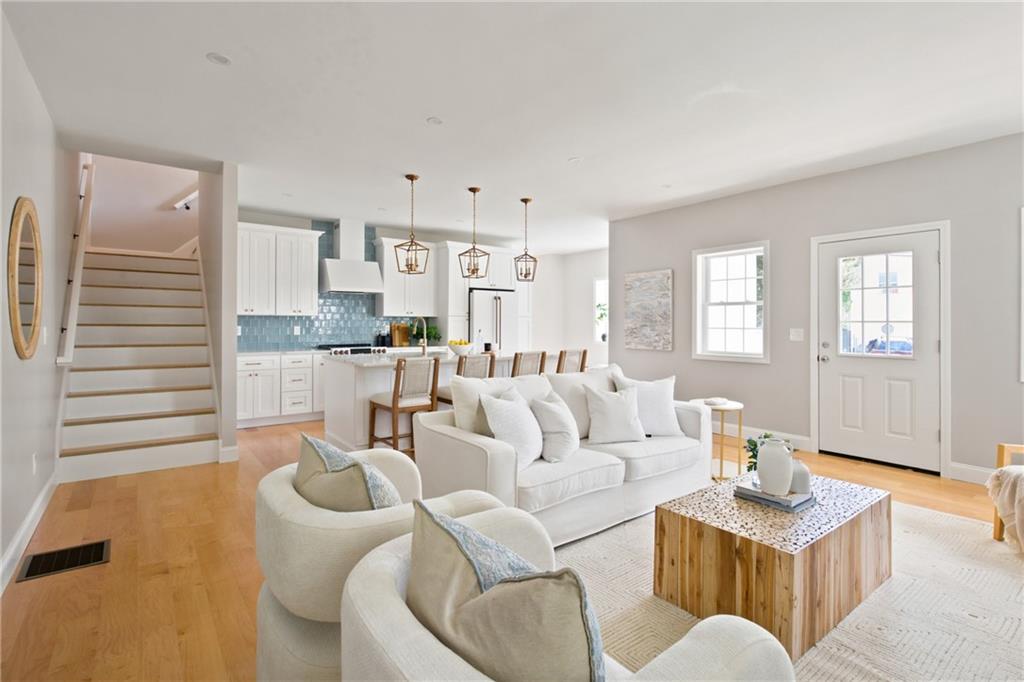 11 Juniper Street Property Photo 12