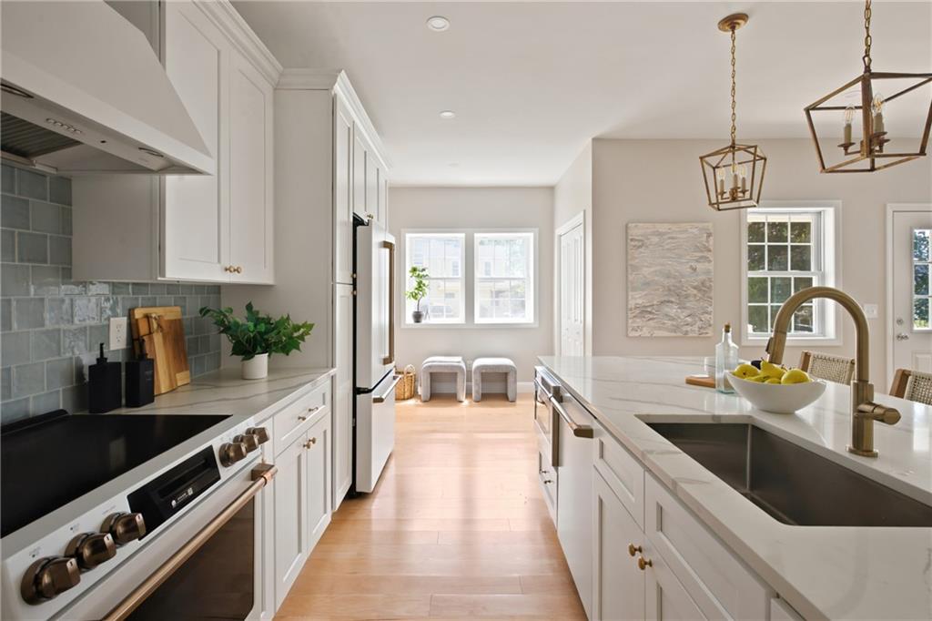 11 Juniper Street Property Photo 16